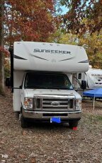 Thumbnail Photo 3 for 2018 Forest River Sunseeker