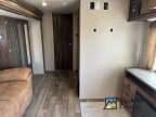 Thumbnail Photo 4 for 2018 Forest River Vibe 268RKS