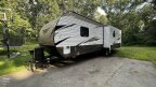 Thumbnail Photo 2 for 2018 Forest River Wildwood 27REI
