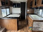 Thumbnail Photo 5 for 2018 Forest River Wildwood