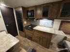 Thumbnail Photo 4 for 2018 Forest River Wildwood