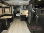 Thumbnail Photo 4 for 2018 Grand Design Imagine 2800BH