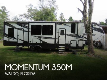 2018 Grand Design Momentum