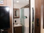 Thumbnail Photo 3 for 2018 Highland Ridge Highlander 31RGR