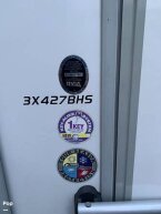 Thumbnail Photo 3 for 2018 Highland Ridge Open Range 3X427BHS