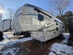 Thumbnail Photo 2 for 2018 JAYCO Eagle