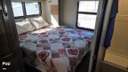 Thumbnail Photo 3 for 2018 JAYCO Greyhawk