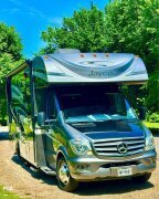 Thumbnail Photo 2 for 2018 JAYCO Melbourne