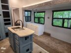 Thumbnail Photo 6 for 2018 JAYCO North Point