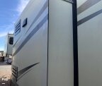 Thumbnail Photo 4 for 2018 JAYCO North Point