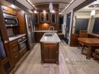 Thumbnail Photo 3 for 2018 JAYCO Pinnacle
