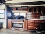 Thumbnail Photo 6 for 2018 JAYCO Pinnacle
