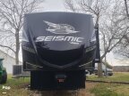 Thumbnail Photo 2 for 2018 JAYCO Seismic