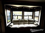 Thumbnail Photo 6 for 2018 JAYCO Seismic