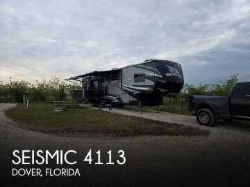 2018 JAYCO Seismic 4113