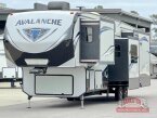 Thumbnail Photo 5 for 2018 Keystone Avalanche