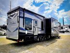 Thumbnail Photo 1 for 2018 Keystone Fuzion 417