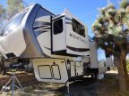 Thumbnail Photo 4 for 2018 Keystone Montana 3730FL