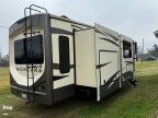 Thumbnail Photo 5 for 2018 Keystone Montana 3661RL