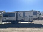 Thumbnail Photo 3 for 2018 Keystone Montana