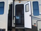 Thumbnail Photo 6 for 2018 Keystone Montana