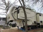 Thumbnail Photo 2 for 2018 Keystone Montana