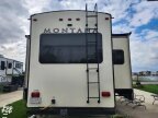 Thumbnail Photo 2 for 2018 Keystone Montana 3950BR