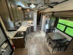 Thumbnail Photo 3 for 2018 Keystone Montana