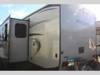 Thumbnail Photo 3 for 2018 Keystone Premier