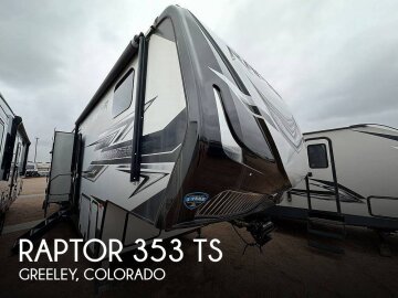 2018 Keystone Raptor