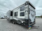 Thumbnail Photo 3 for 2018 Keystone Raptor