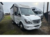 2018 Leisure Travel Vans Unity 24MB