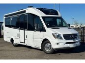 2018 Leisure Travel Vans Unity