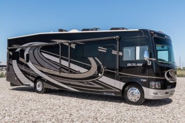 2018 Thor Outlaw 37BG