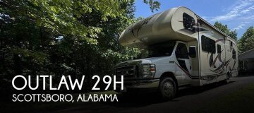 2018 Thor Outlaw 29H