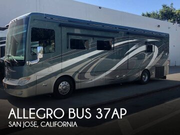 2018 Tiffin Allegro Bus