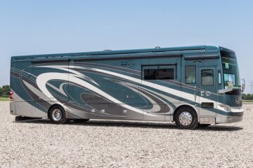 2018 Tiffin Allegro Bus