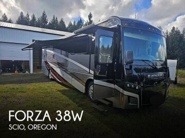 2018 Winnebago Forza 38W