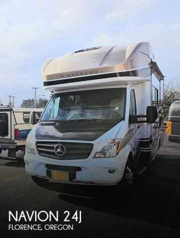 2018 Winnebago Navion 24J
