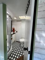 Thumbnail Photo 4 for 2018 Winnebago Spirit 31G