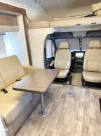 Thumbnail Photo 4 for 2018 Winnebago View 24V