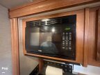 Thumbnail Photo 5 for 2018 Winnebago Vista 27PE
