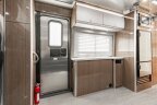Thumbnail Photo 4 for 2019 Airstream Atlas