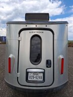 Thumbnail Photo 6 for 2019 Airstream Basecamp