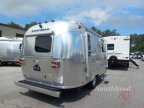Thumbnail Photo 2 for 2019 Airstream Tommy Bahama