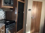 Thumbnail Photo 4 for 2019 Coachmen Catalina