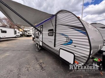 2019 Coachmen Catalina 261BH