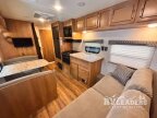 Thumbnail Photo 3 for 2019 Coachmen Catalina 261BH