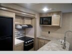 Thumbnail Photo 4 for 2019 Coachmen Catalina