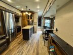 Thumbnail Photo 6 for 2019 Coachmen Chaparral